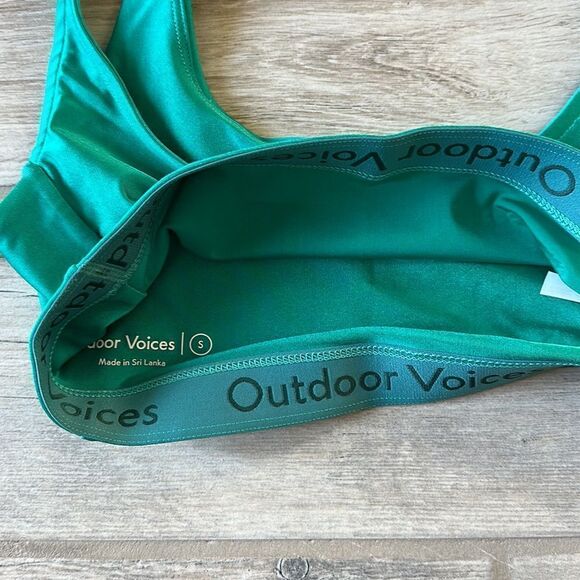 NWT Outdoor Voices Silky Shiny Bondi Beam Bra S Intimate Teal Green - Picture 9 of 12